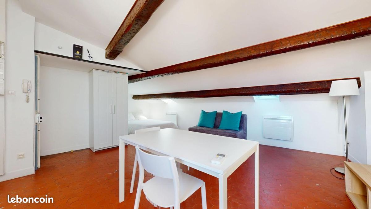Appartement 1 pièce 23 m² · à Marseille · 23 m² · 100 000 €