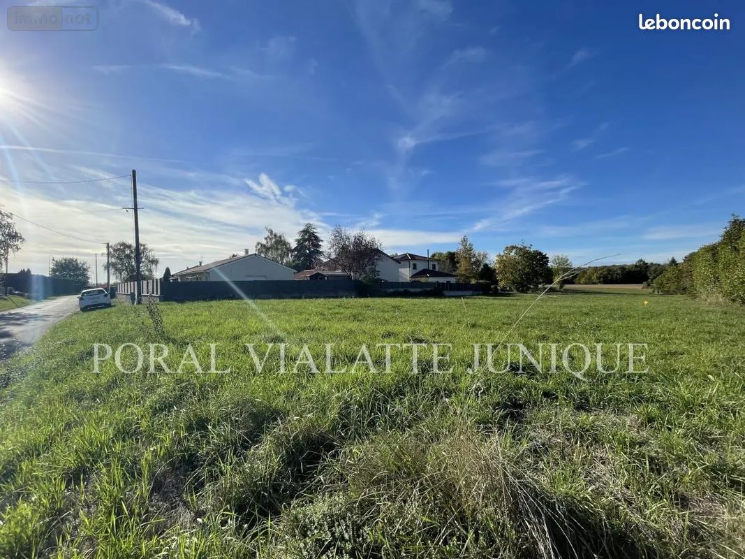 Terrain 500 m² · à Châtillon-la-Palud · 500 m² · 105 000 €