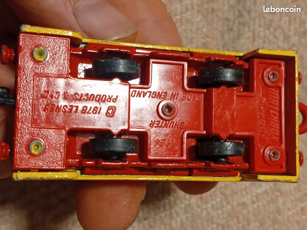 Matchbox, bateau, train, camion, tracteur (image 8)