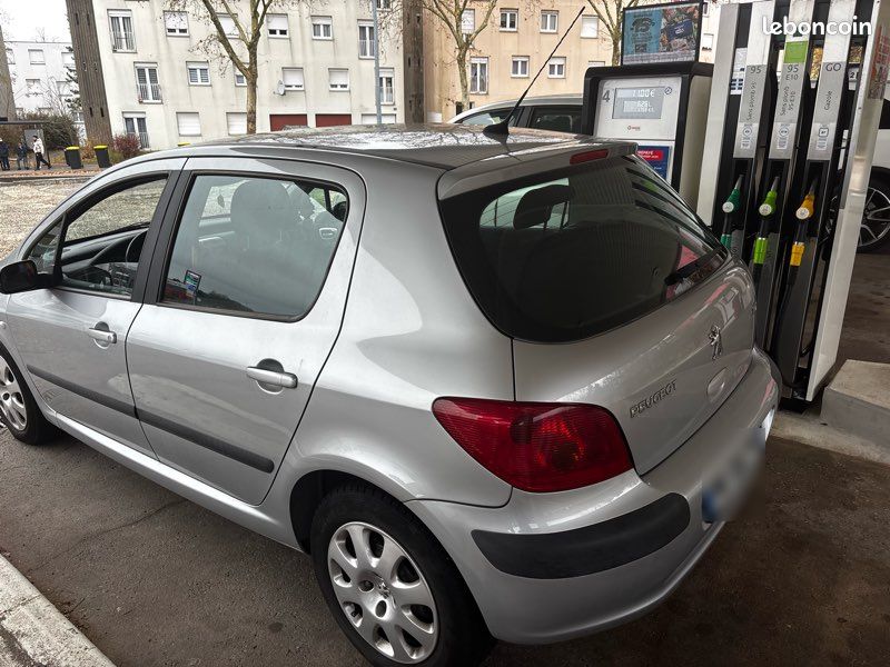 Peugeot 307 1.6 - Voitures
