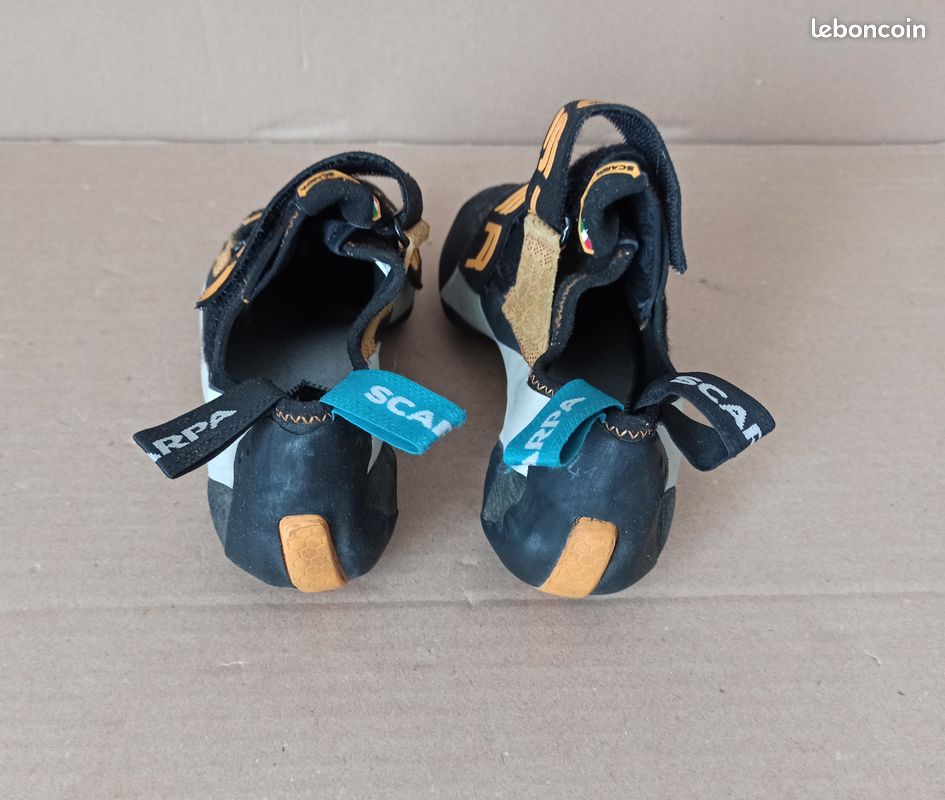 Chaussures d'Escalade Scarpa Booster Pointure 41 Taille Chaussons Noir Orange (image 3)