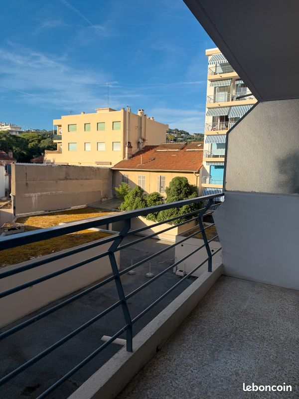 Appartement 1 pièce 31 m² · à Cannes · 31 m² · 159 000 €