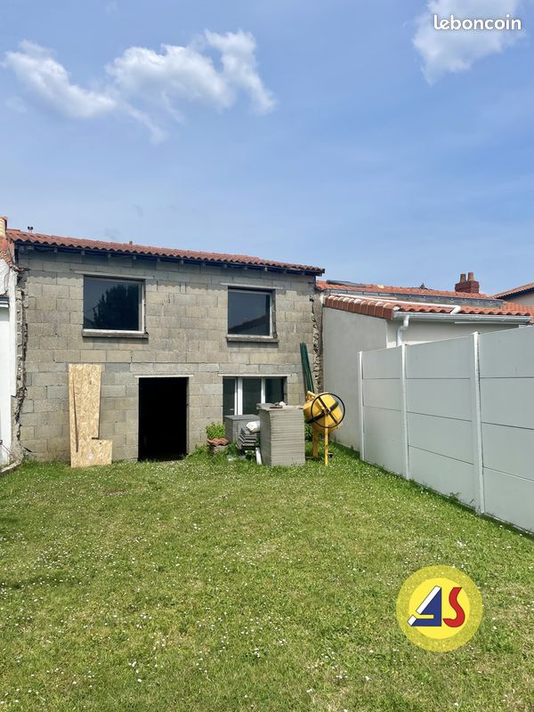 Maison 2 pièces 70 m² · à Rezé · 70 m² · 158 300 €