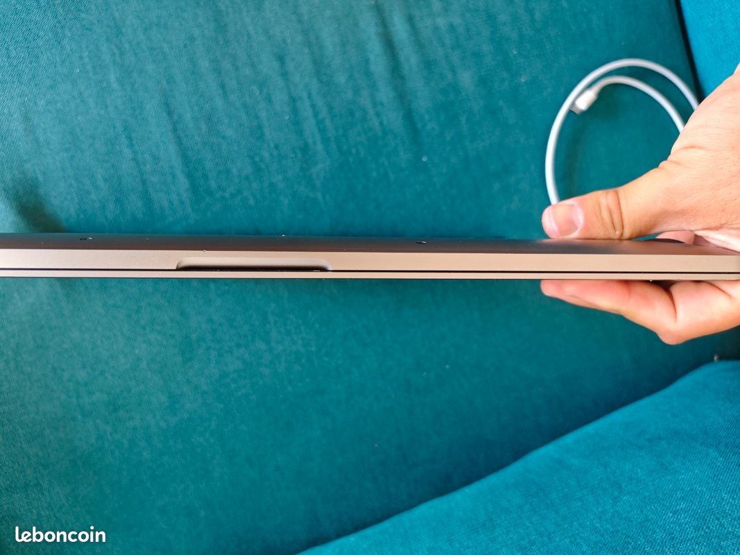 MacBook Pro 16” 2019 i7 16Go Ram 500Go SSD (image 7)