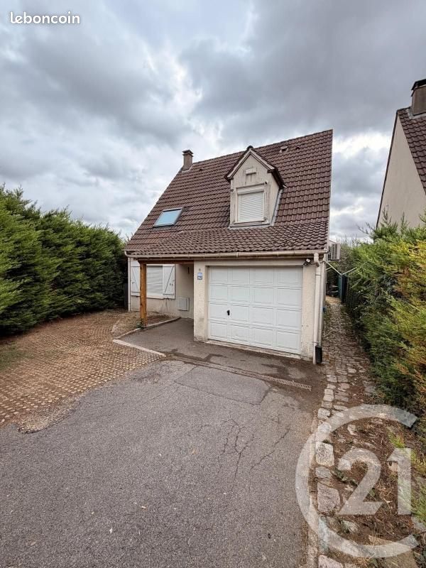 Maison 4 pièces 97 m² · à Pontault-Combault · 97 m² · 1 895 €/mois