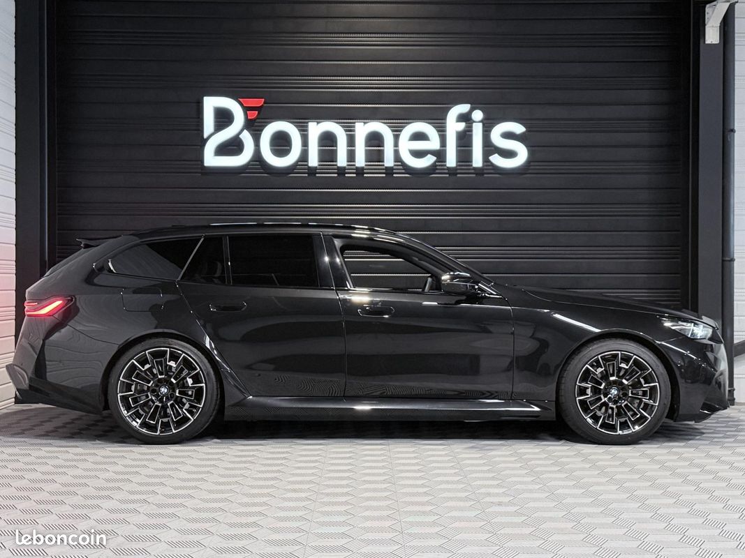 BMW M5 Touring 4.4 V8 727Ch BVA8 G99 PHEV, OPTIONS ++++, 13 900Km, IMMAT FR, GARANTIE 12/2027.. (image 3)