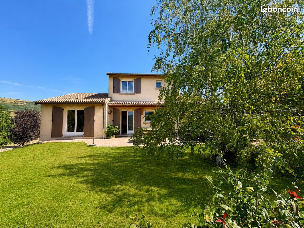 Maison 8 pièces 142 m² · à Annonay · 142 m² · 365 000 €