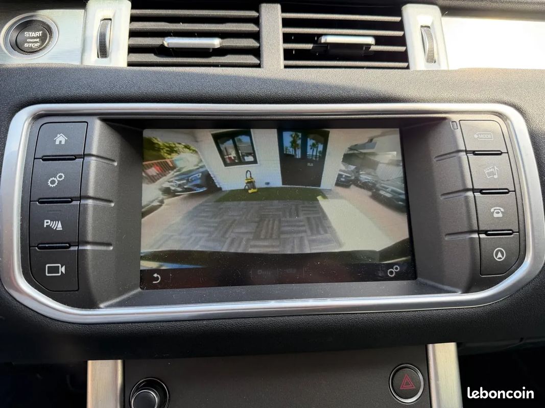 Range Rover Evoque 2.0 TD4 150ch - 2019 - 57 500 km - Caméra de recul - Faible kilométrage (image 22)