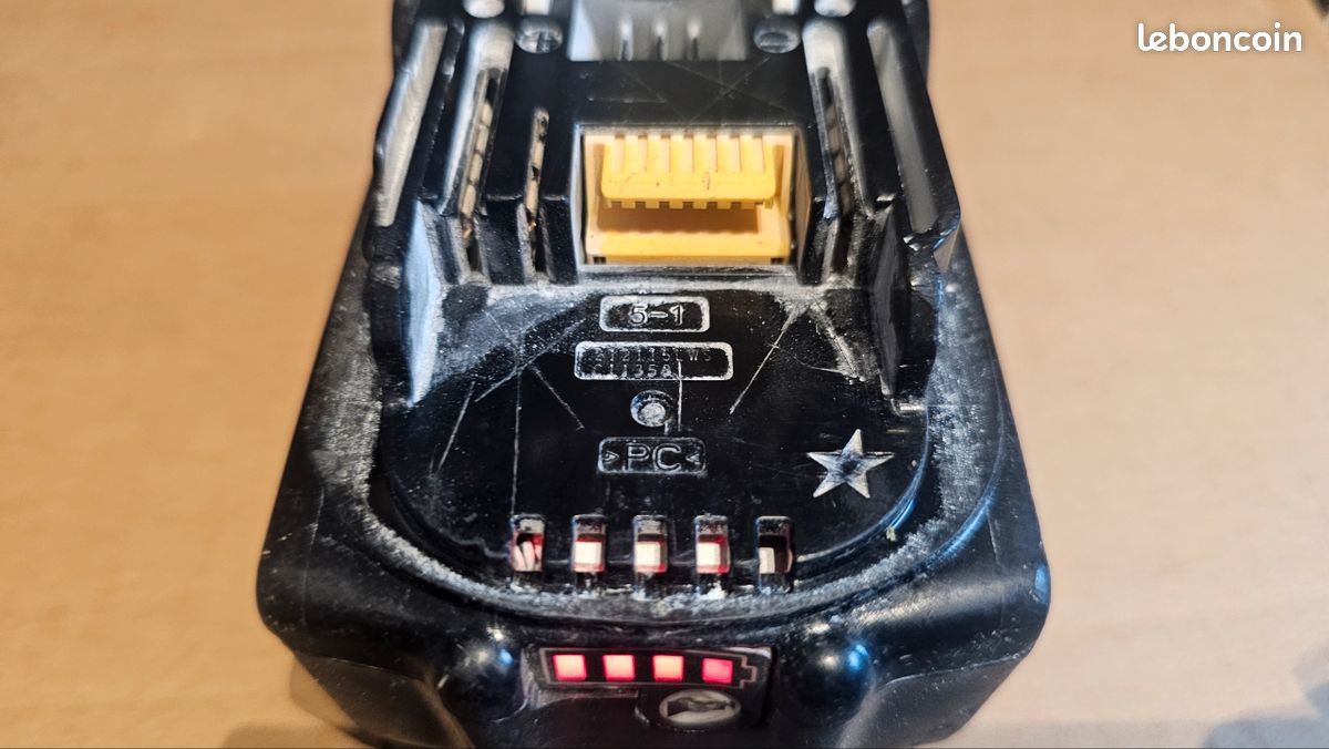 Makita 6ah 18v lxt n°25 (image 3)