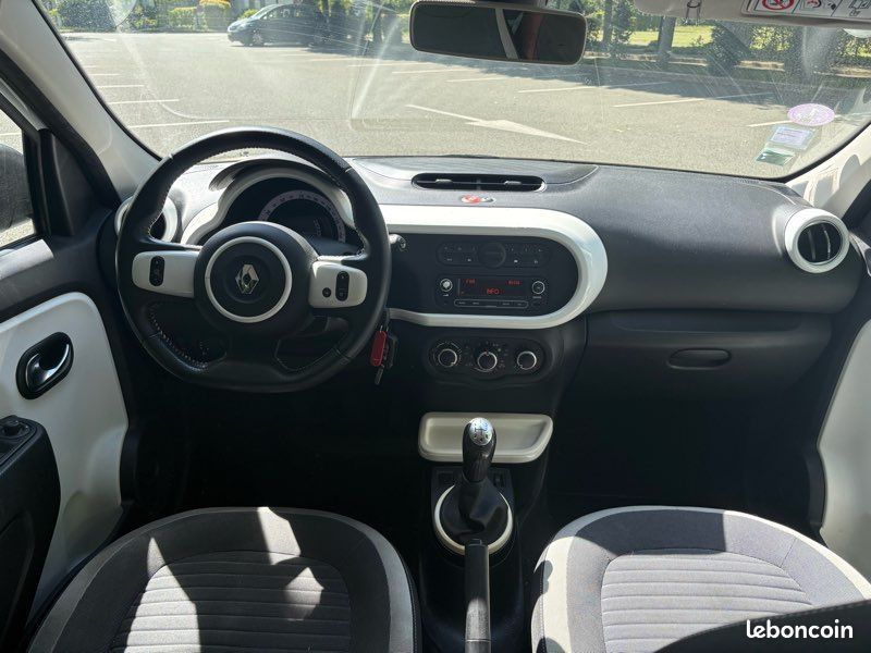 Twingo lll / 1 er Main / Chaîne / Essence / intense / Garantie (image 4)