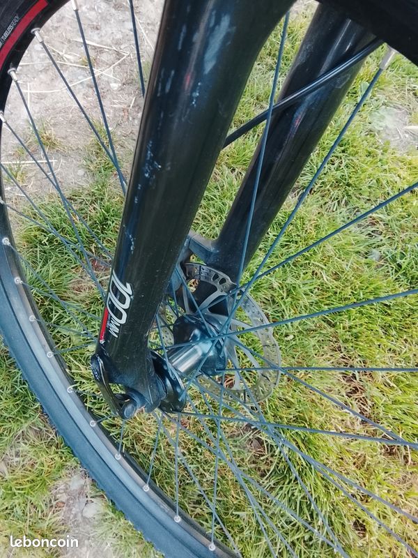 VTT Rockrider 520 (image 2)