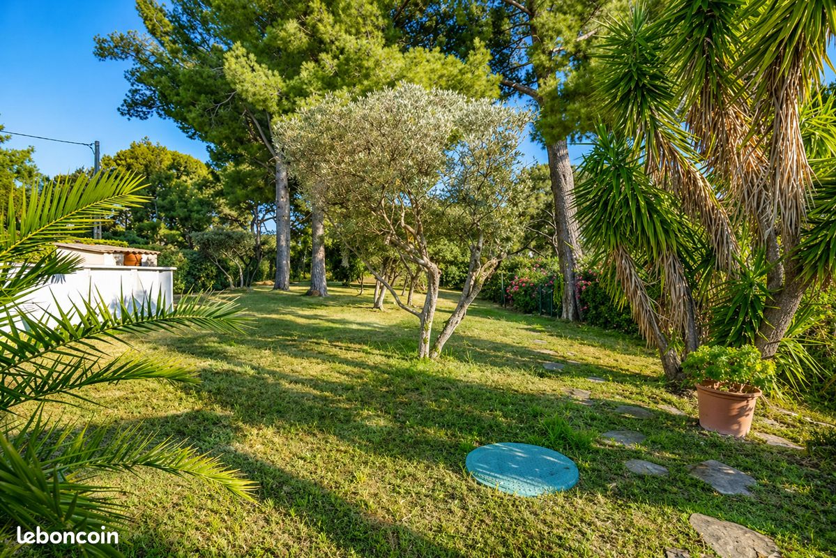 Maison 6 pièces 155 m² · à La Ciotat · 155 m² · 735 000 €
