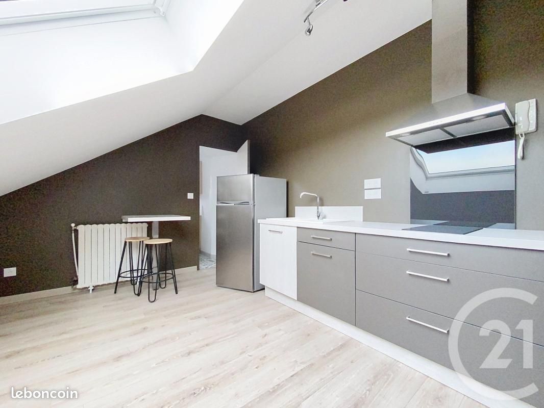 Appartement 2 pièces 18 m² · à Cholet · 18 m² · 372 €