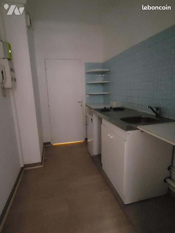 Studio 1 pièce 24 m² (image 2)