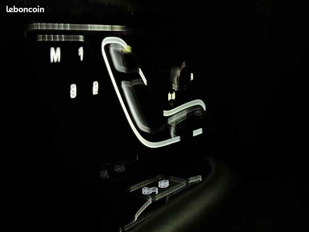 Land Rover Range Rover Vogue 3.0 SDV6 275ch (image 16)