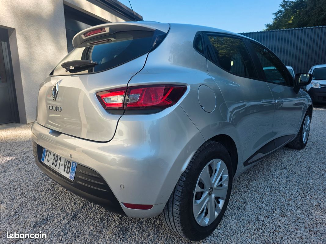 💎renault clio iv 1.5 dci 75 ch trend bvm5 💎1ere main ⏩️SANS AD BLUE ✅️ 5 places ⏩️ entretien constructeur (image 3)