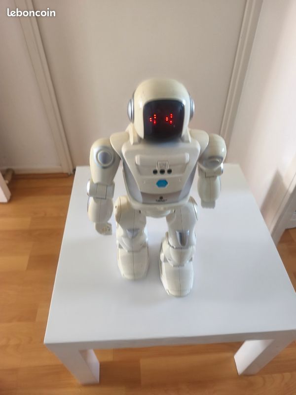 Robot silverlit (image 1)