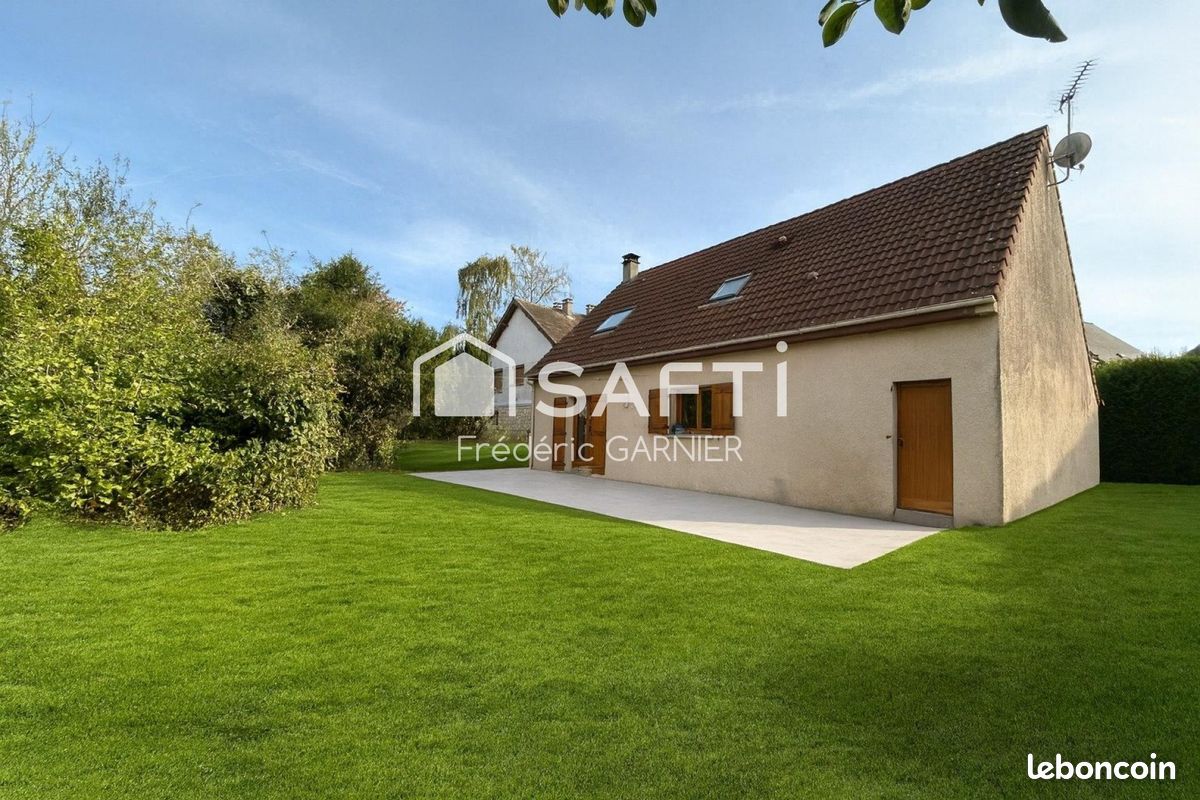 Maison 6 pièces 104 m² · à Grisy-Suisnes · 104 m² · 330 000 €