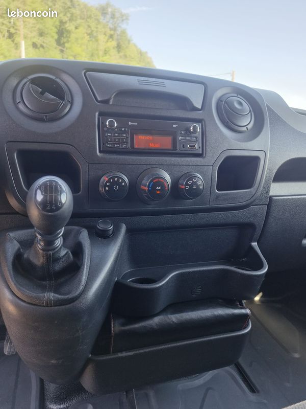 8333 HORS TAXE RENAULT MASTER L2H2 DCI 125cv 1°main GALLERIE + PORTE VERRE CLIM REPRISE POSSIBLE (image 9)