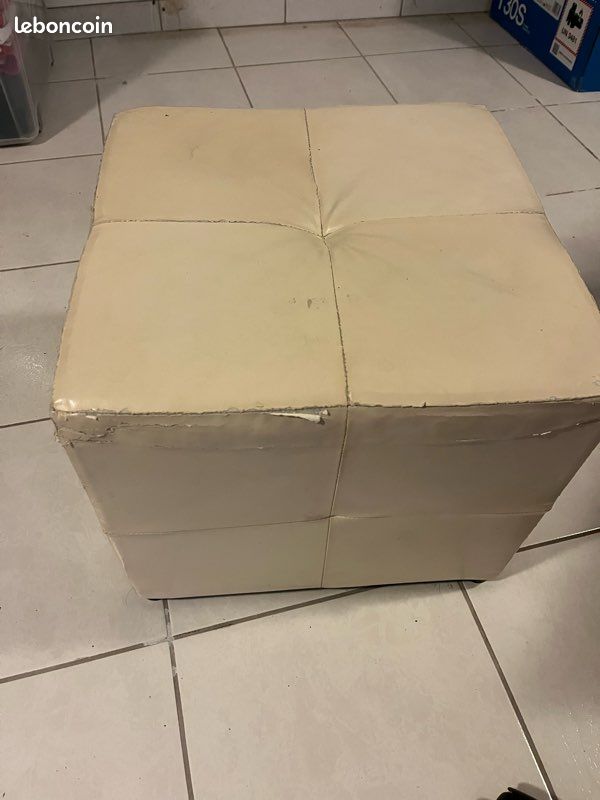 Pouf blanc crème (image 1)