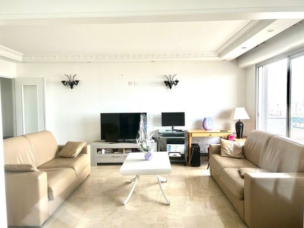 Appartement a louer paris-14e-arrondissement - 4 pièce(s) - 91 m2 - Surfyn