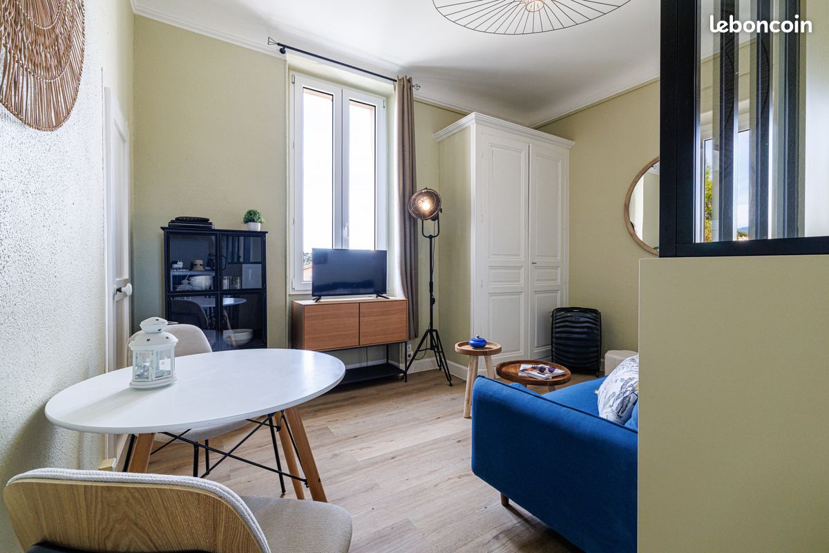 Appartement 2 pièces 30 m² · à Villeneuve-Loubet · 30 m² · 900 €