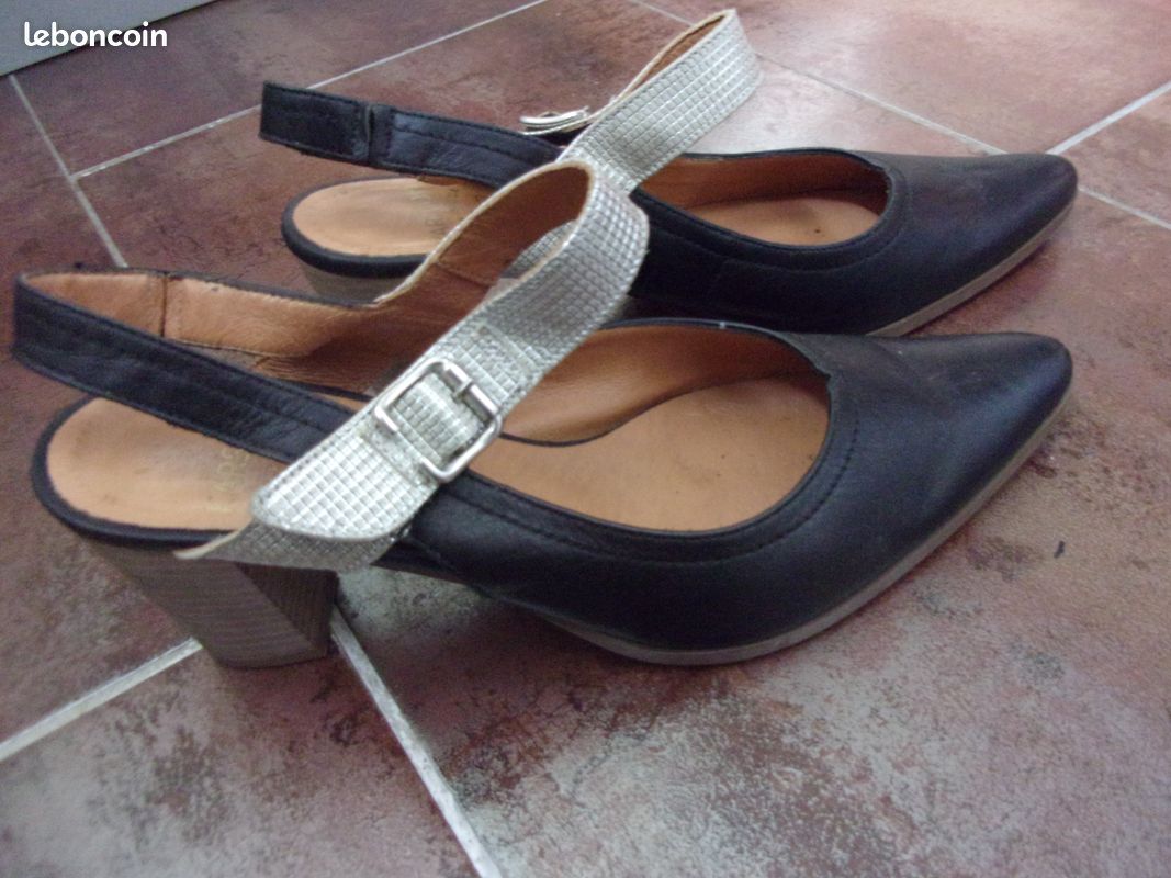 Chaussures à talons en cuir (image 2)