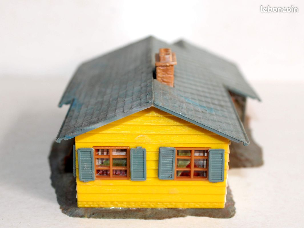 Maquette Bâtiment Faller B-275 – Ferme Habitation Campagnarde – Échelle Ho – Occasion