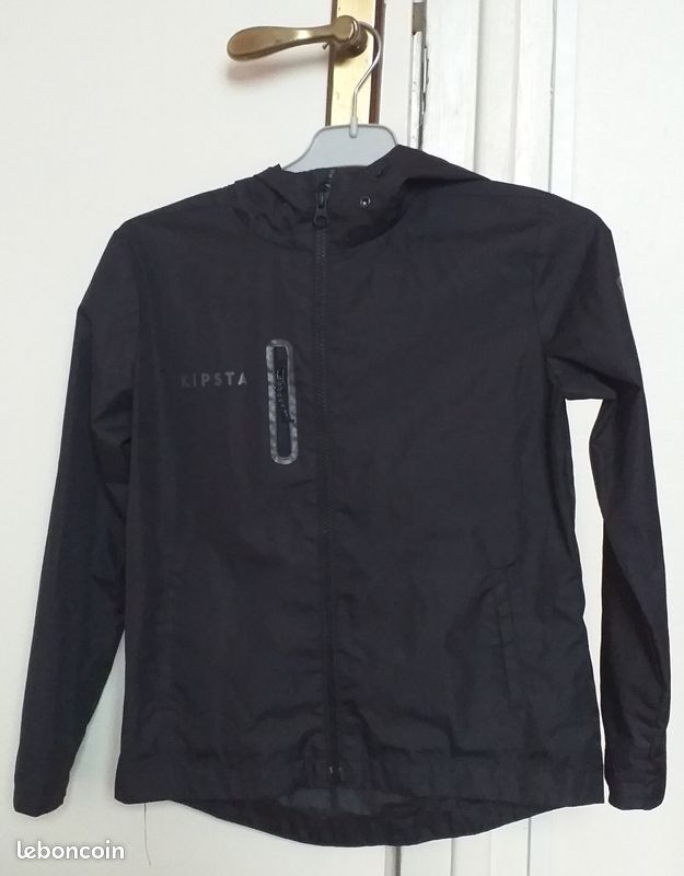 1 coupe-vent Kipsta - Décathlon (Pour les 5-6 ans) (image 1)