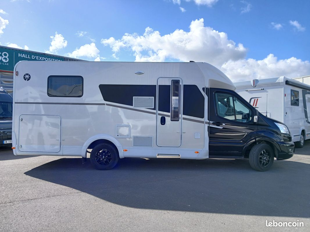 đšSunlight T690 Adventure edition - Ford transit 2.0l 155ch boite manuelle - lit central + lit pavillon (image 2)