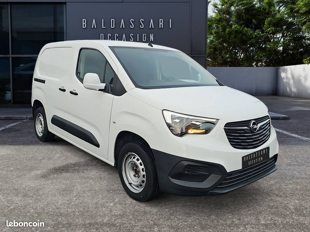 Opel combo cargo 1.5 130 ch s/s l1h1 standard pack clim (image 8)
