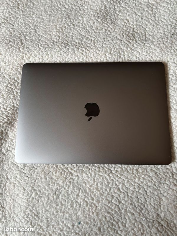Macbook pro touch bar (image 4)