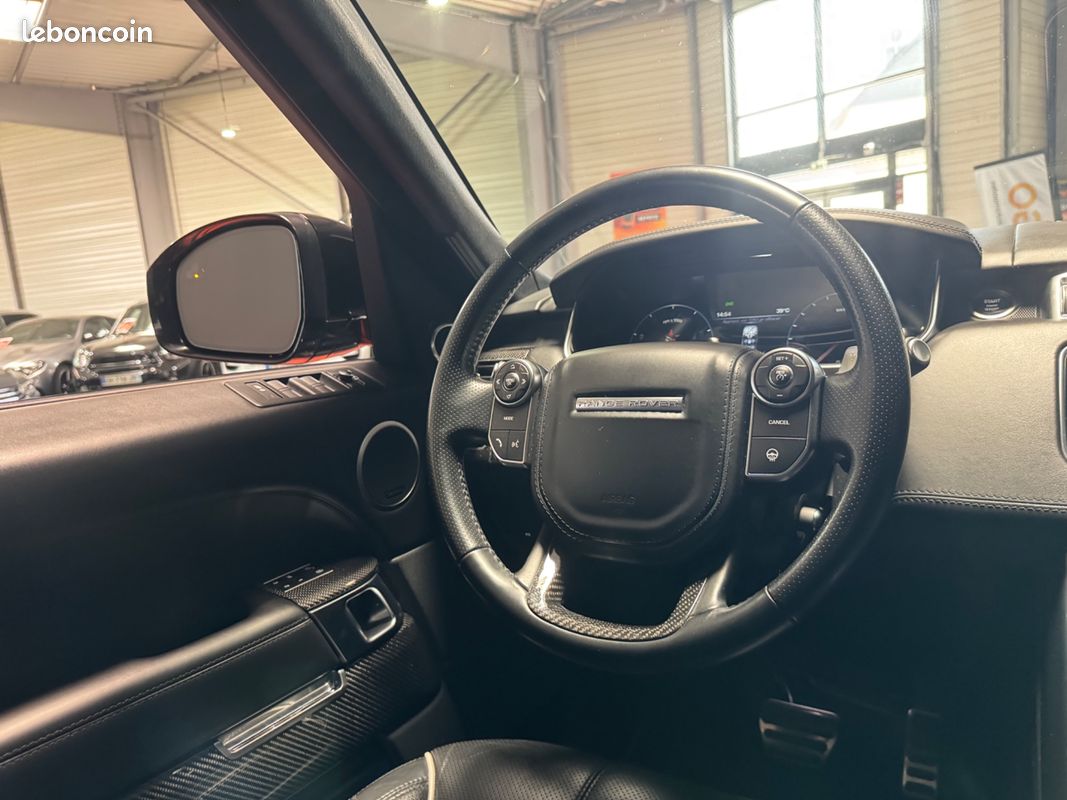 LAND ROVER RANGE ROVER SPORT V8 5.0 550 CH SVR / ORIGINE FRANCE / TOIT OUVRANT / MERIDIAN / CAMÉRA / SUIVI LAND ROVER COMPLEt (image 22)