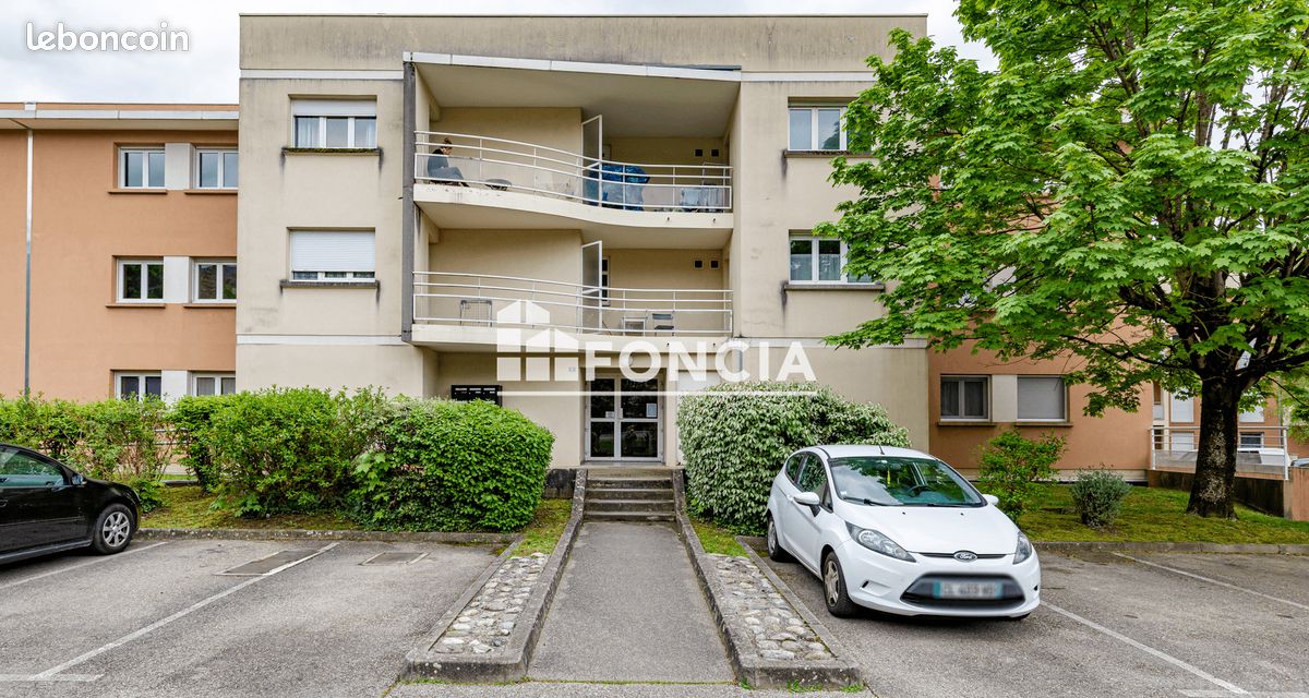 Appartement 1 pièce 18 m² · à Saint-Martin-d'Hères · 18 m² · 75 000 €