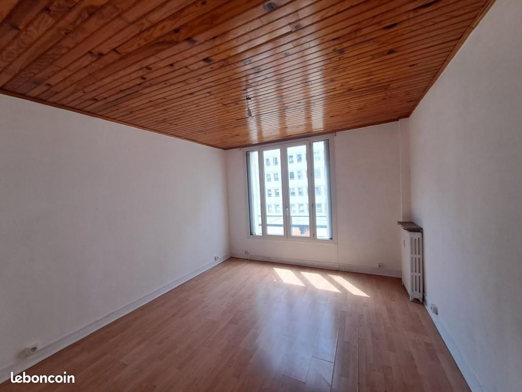 Appartement 3 pièces 42 m² · à Paris · 42 m² · 1 308 €