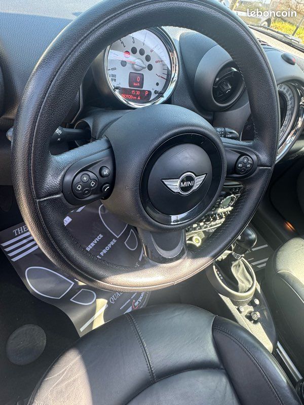 Mini countryman r60 d 112ch cooper boite auto faibles kms (image 12)