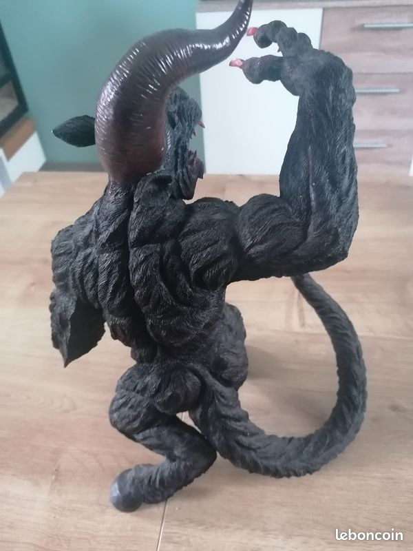 Statue Zodd berserk (image 2)