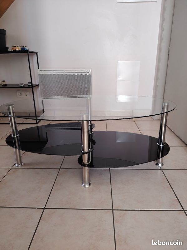 Table salon (image 1)