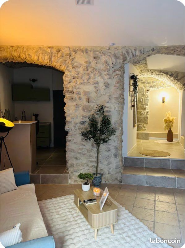 Appartement 2 pièces 52 m² · à Saint-Ambroix · 52 m² · 80 000 €