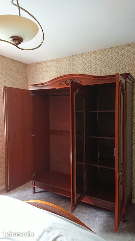 Belle Armoire en merisier (image 2)