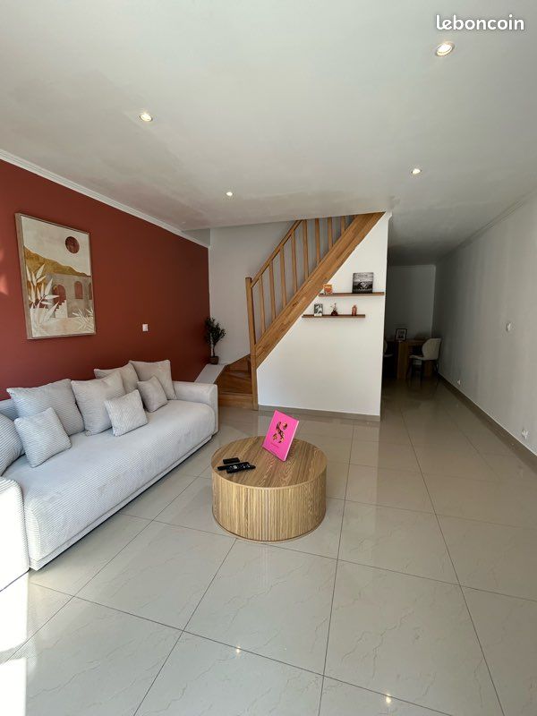 Maison 3 pièces 55 m² · à Ruelle-sur-Touvre · 55 m² · 800 €
