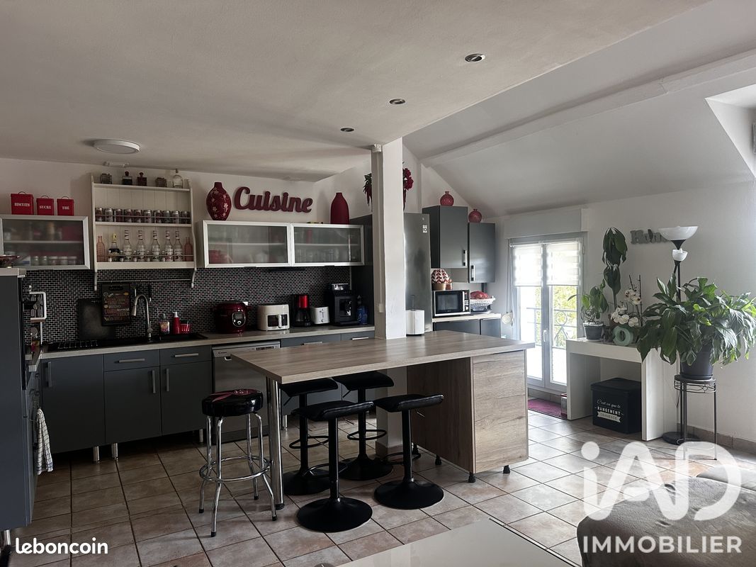 Appartement 3 pièces 75 m² · à Le Châtelet-en-Brie · 75 m² · 189 000 €