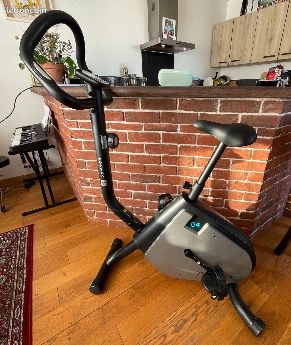 Vélo d'appartement Domyos Essential 04 Vélos