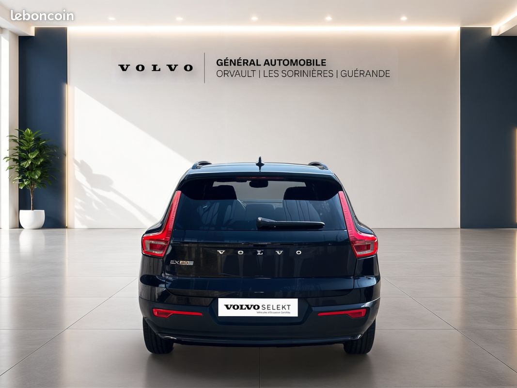 VOLVO EX40 Single Extended Range 252 ch Lounge Edition (image 4)