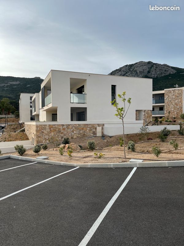 T2 residence avec piscine (image 15)