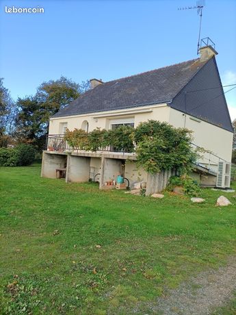 Maison sur sous-sol grand terrain