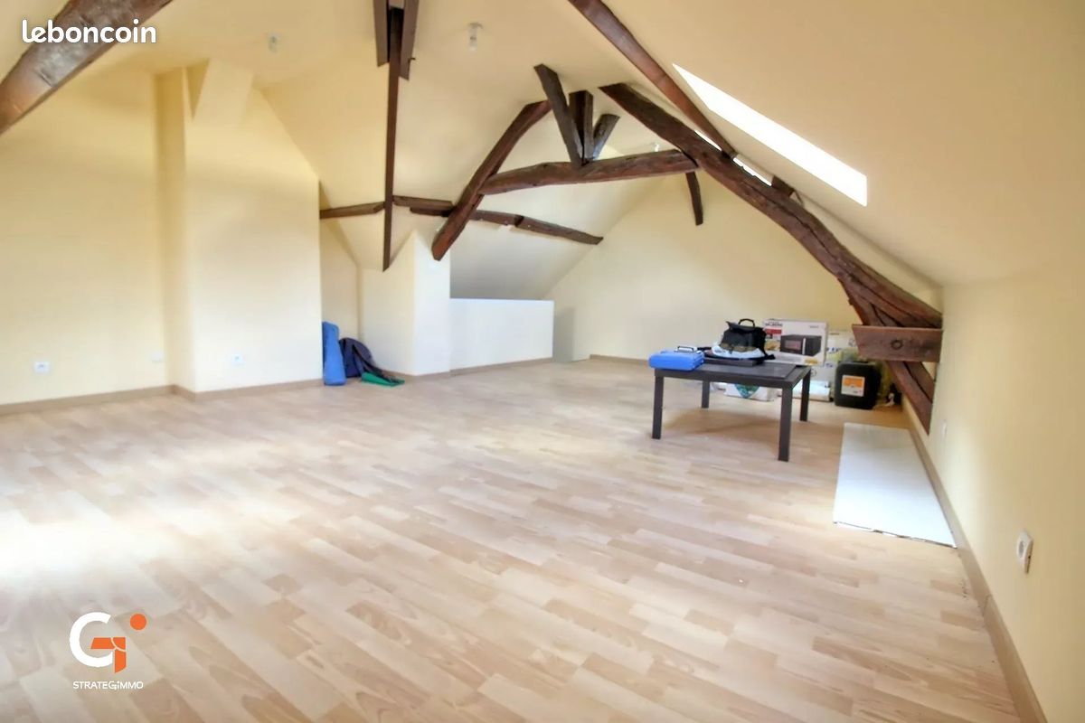 Maison 4 pièces 107 m² · à Saint-Étienne-du-Rouvray · 107 m² · 135 000 €