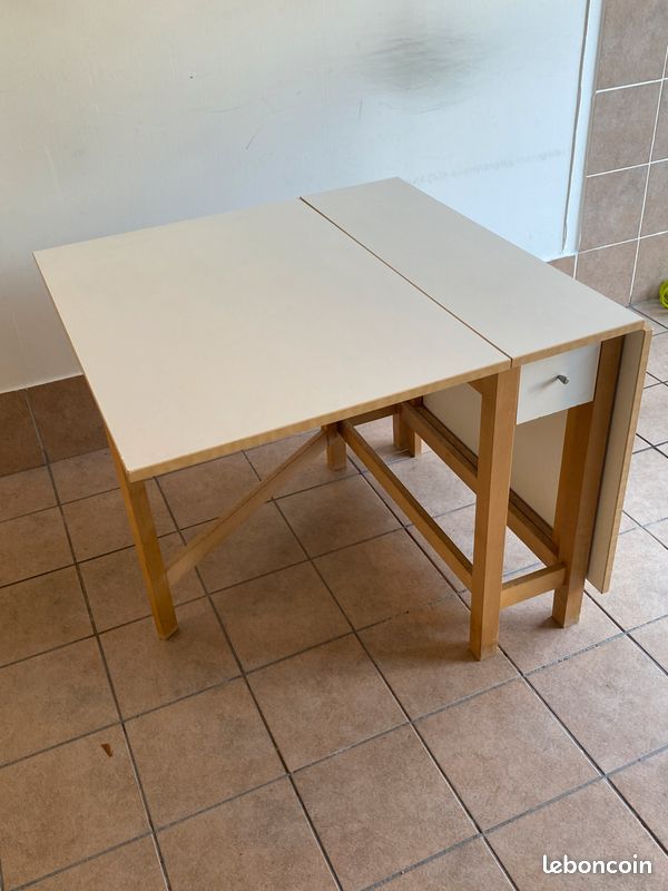 Table en bois pliante (image 2)