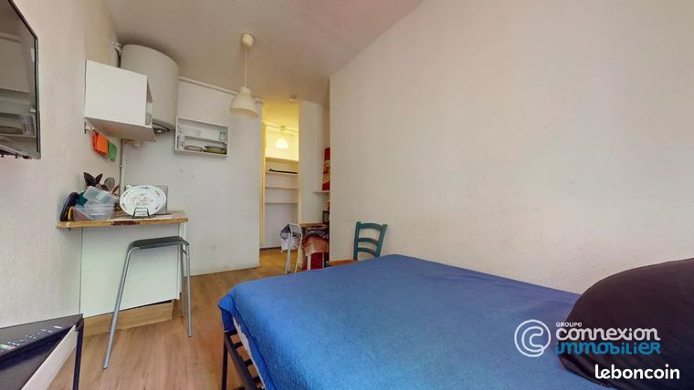 Studio 1 pièce 14 m² — 2
