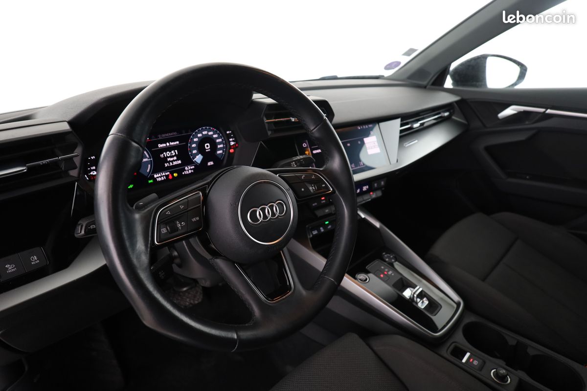 Audi A3 Sportback 45 TFSIe Competition S Tronic 245 ch (image 6)